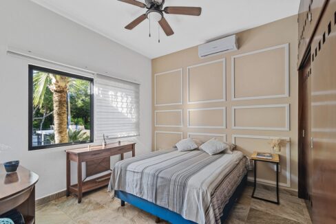 CASA LAS FLORES EN VENTA0