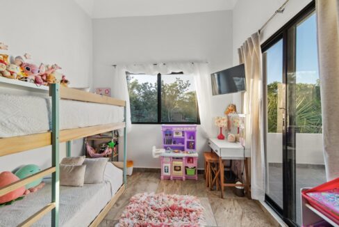 CASA LAS FLORES EN VENTA2