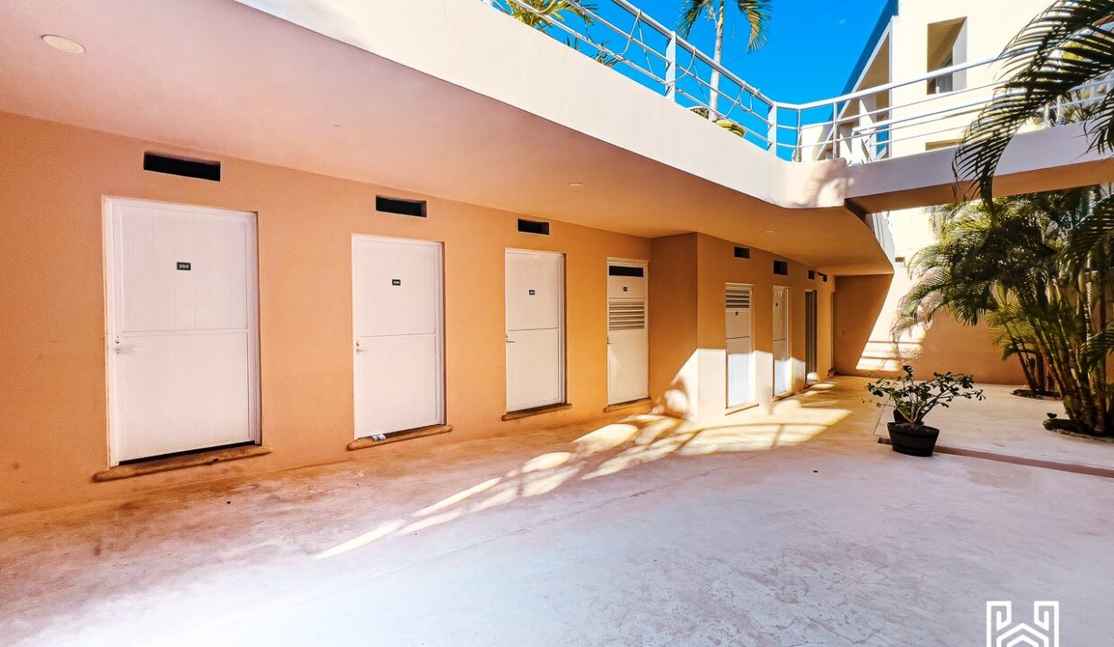 CONDO AMARANTO28