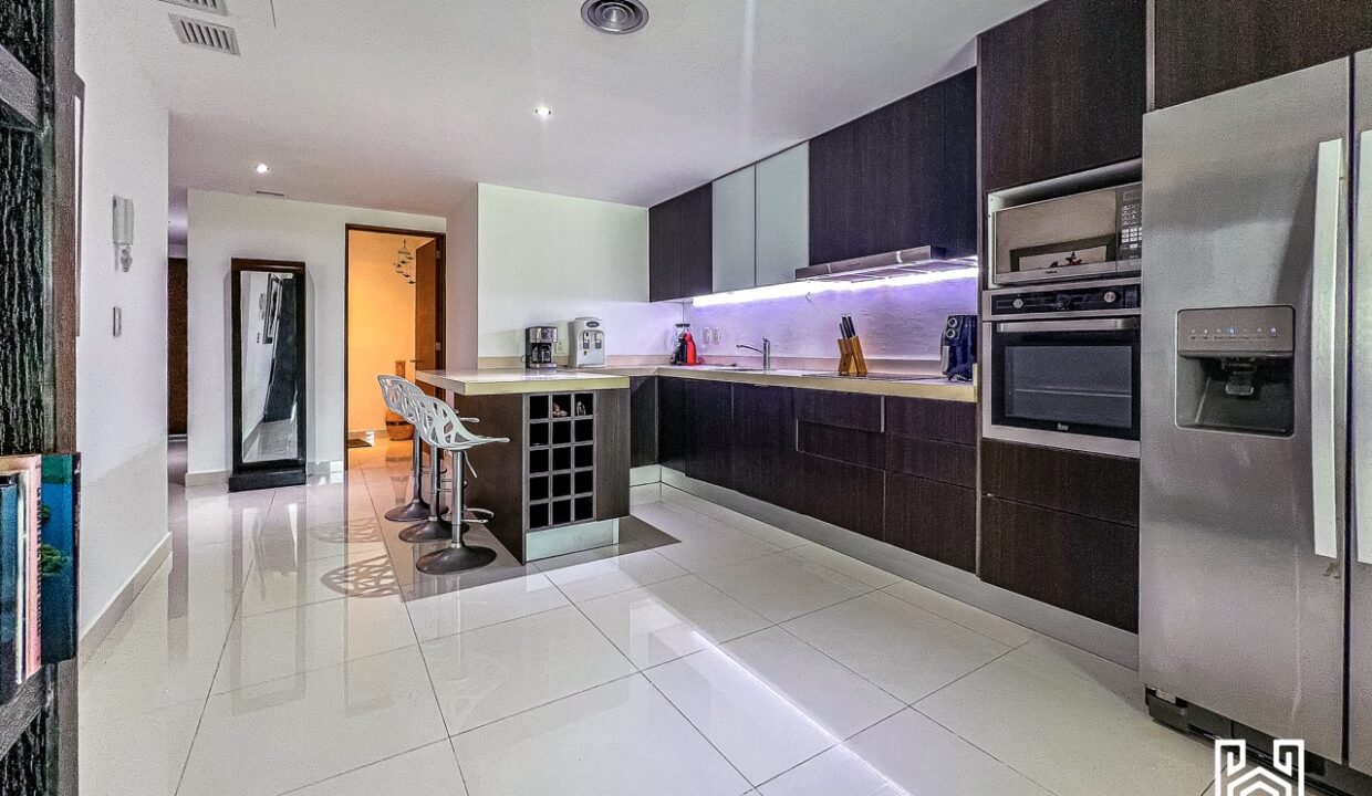 CONDO BIA TERRACES13
