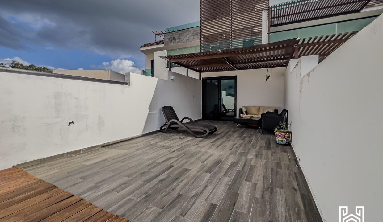 CONDO BIA TERRACES5