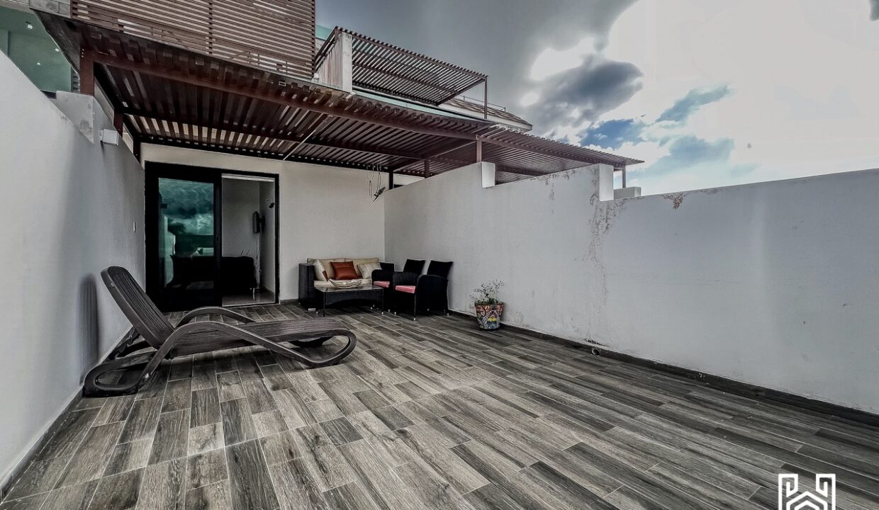 CONDO BIA TERRACES9