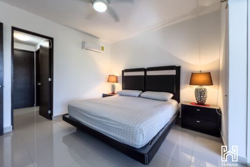 CONDO MARINA MIA1
