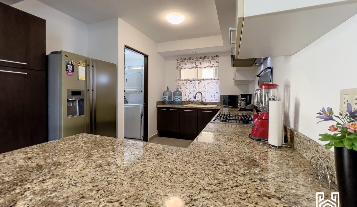CONDO MARINA MIA19