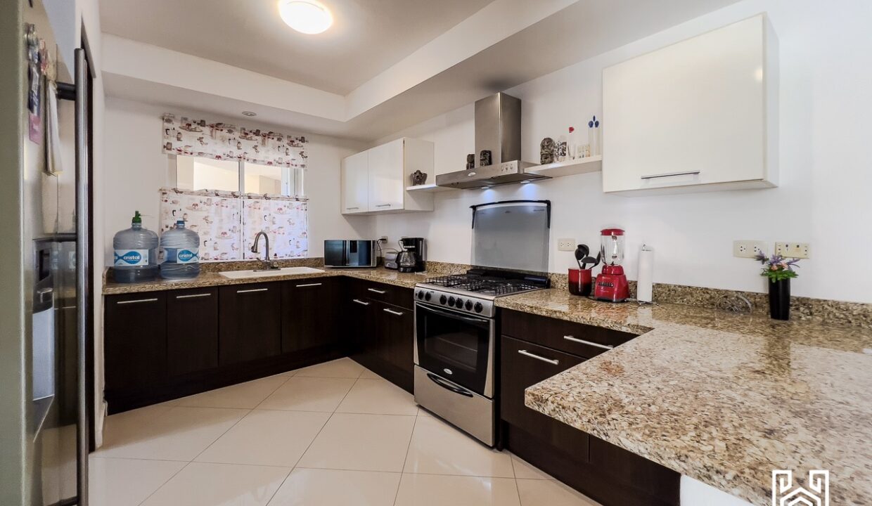 CONDO MARINA MIA20