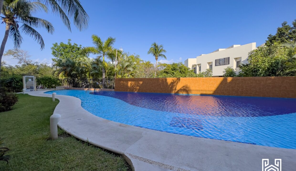 CONDO MARINA MIA27