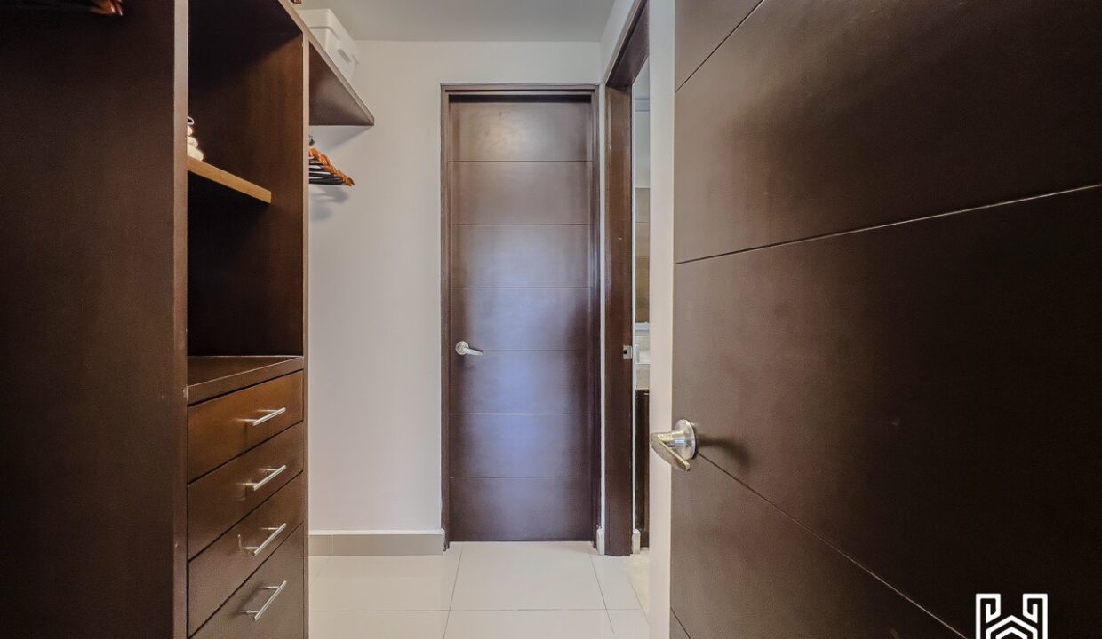 CONDO MARINA MIA3