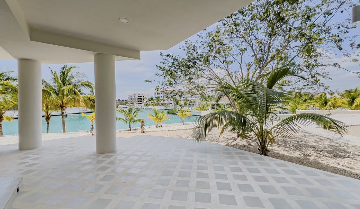 GRAND PENINSULA CINDY25