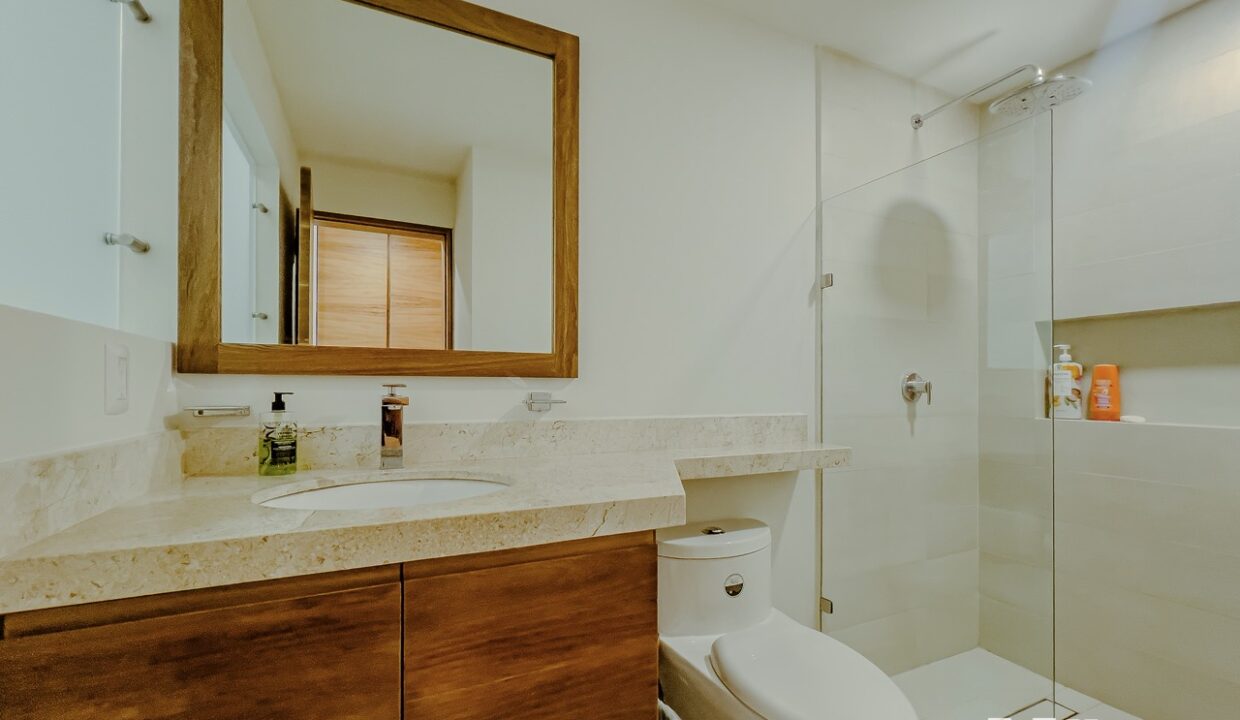 GRAND PENINSULA CINDY44
