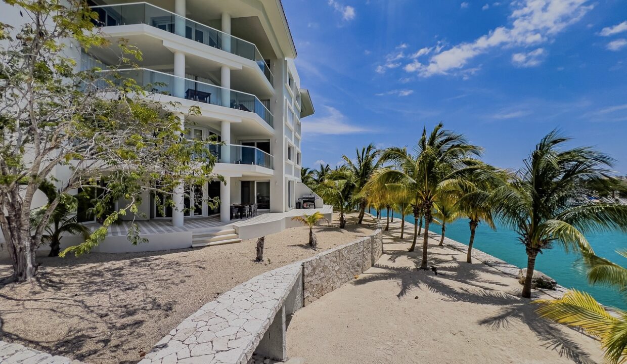 GRAND PENINSULA CINDY58