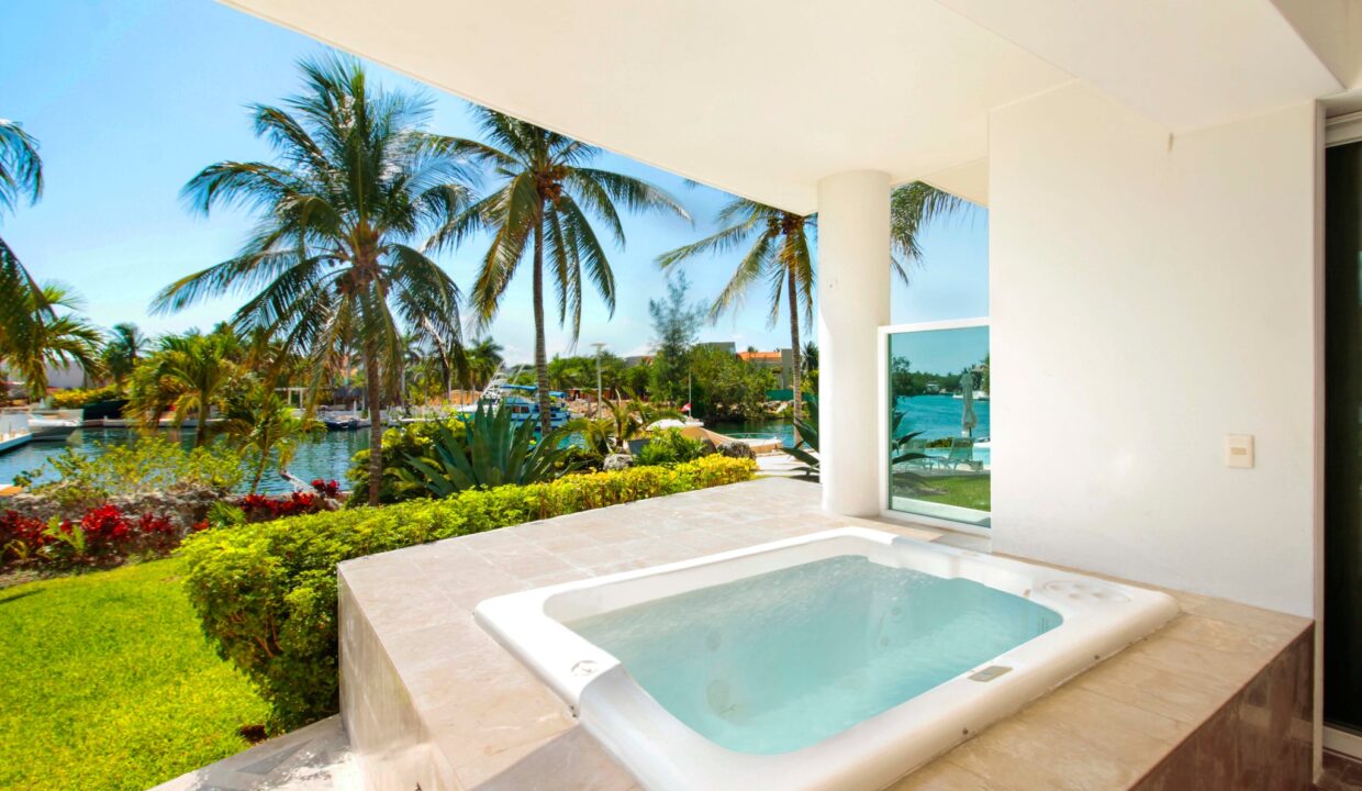 GRAND PENINSULA PB IMBERT11