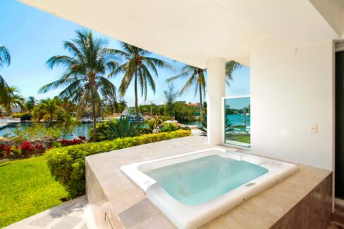GRAND PENINSULA PB IMBERT11
