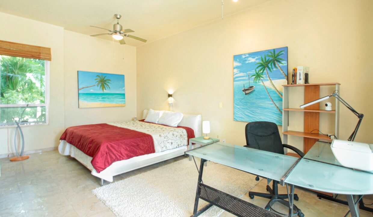 GRAND PENINSULA PB IMBERT25