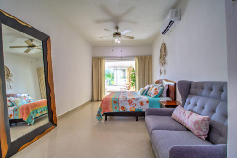 AVENTURAS VILLAS VK PH17