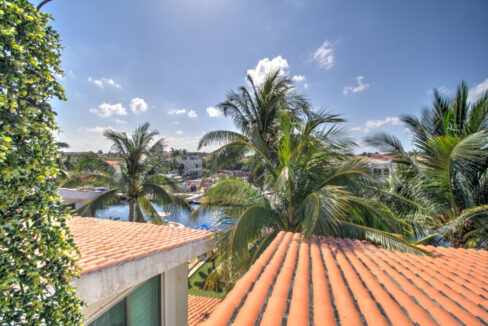 AVENTURAS VILLAS VK PH24