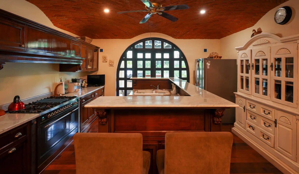 CASA LEONA18