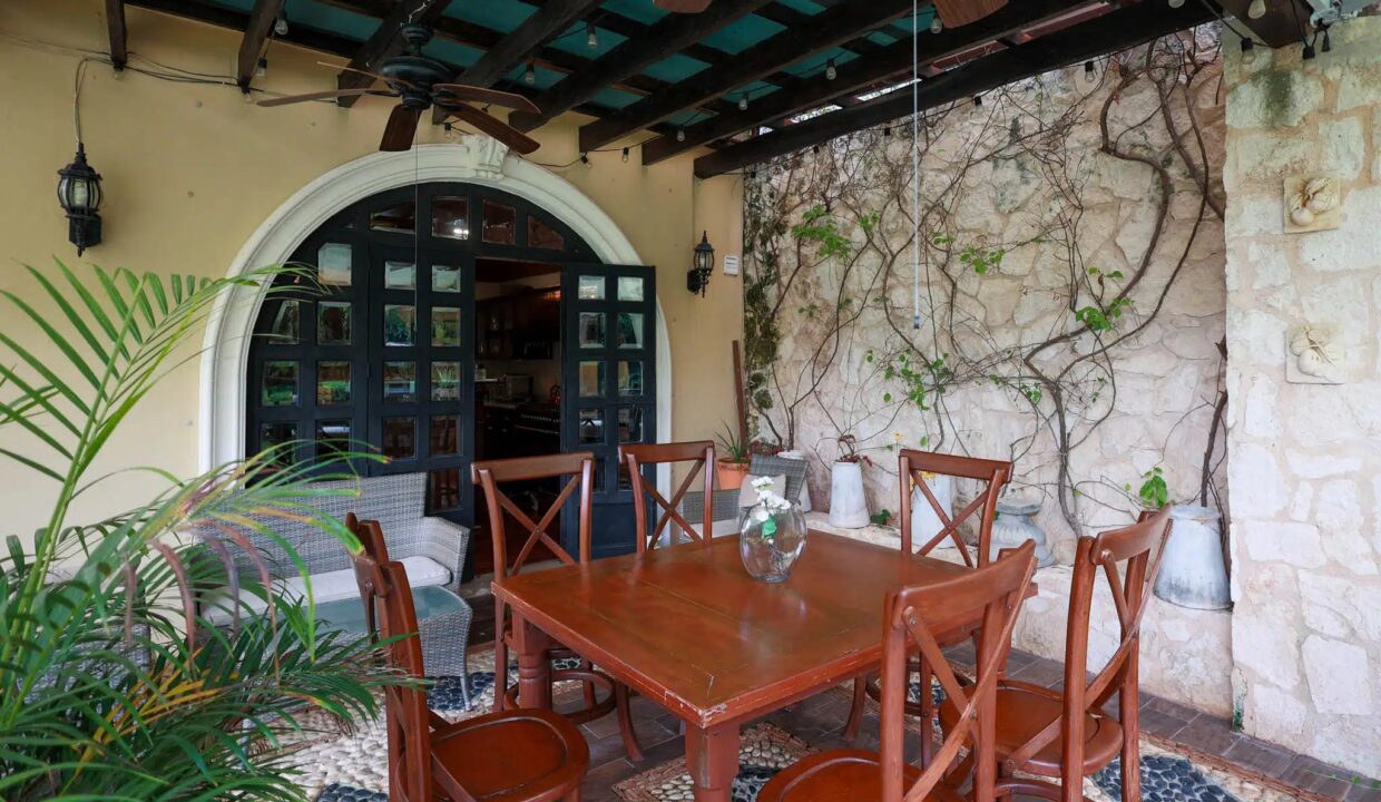 CASA LEONA20