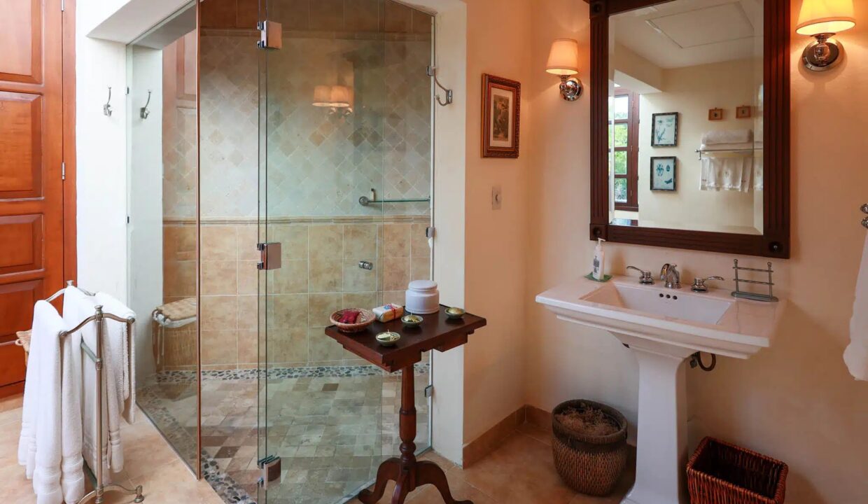 CASA LEONA34