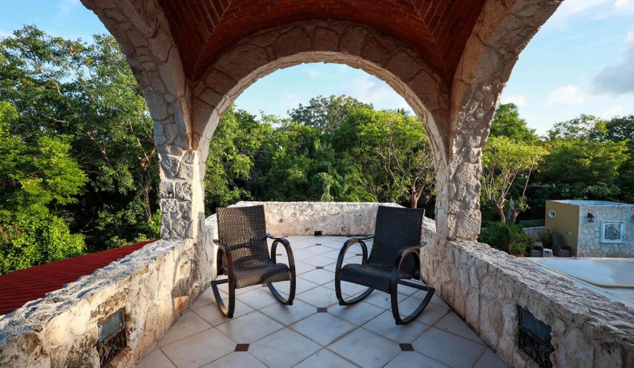 CASA LEONA41