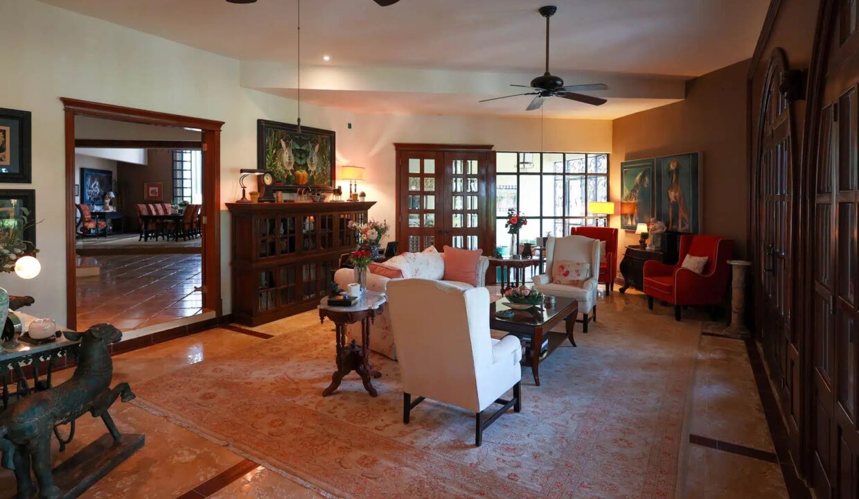 CASA LEONA5