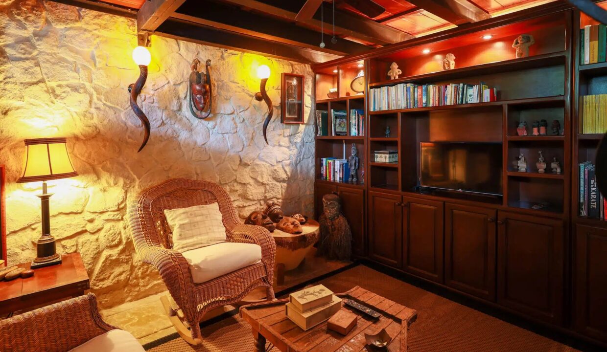 CASA LEONA7