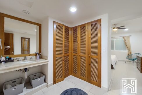 CONDO NAUTILIUS MARINA15