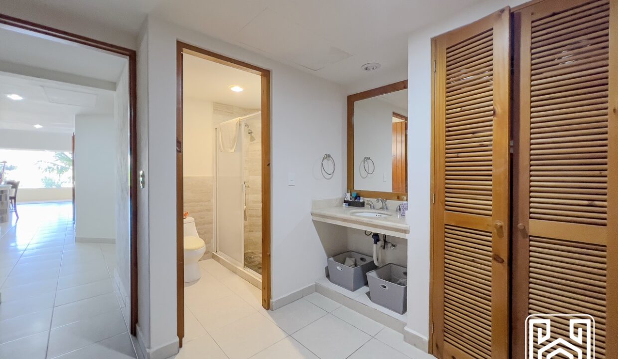 CONDO NAUTILIUS MARINA17