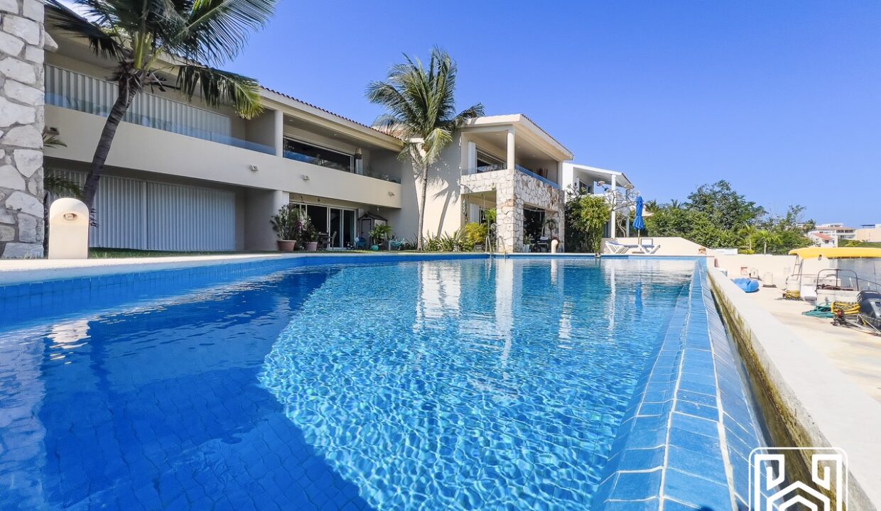 CONDO NAUTILIUS MARINA25