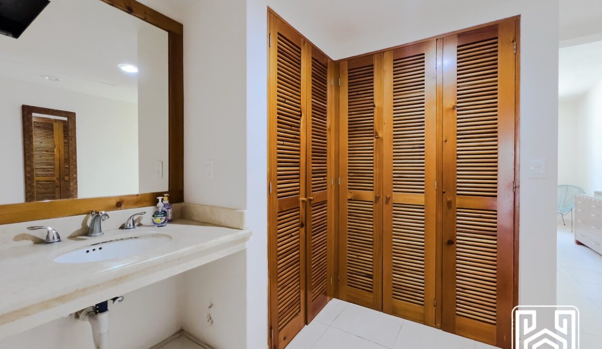 CONDO NAUTILIUS25