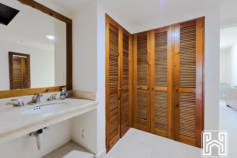CONDO NAUTILIUS25