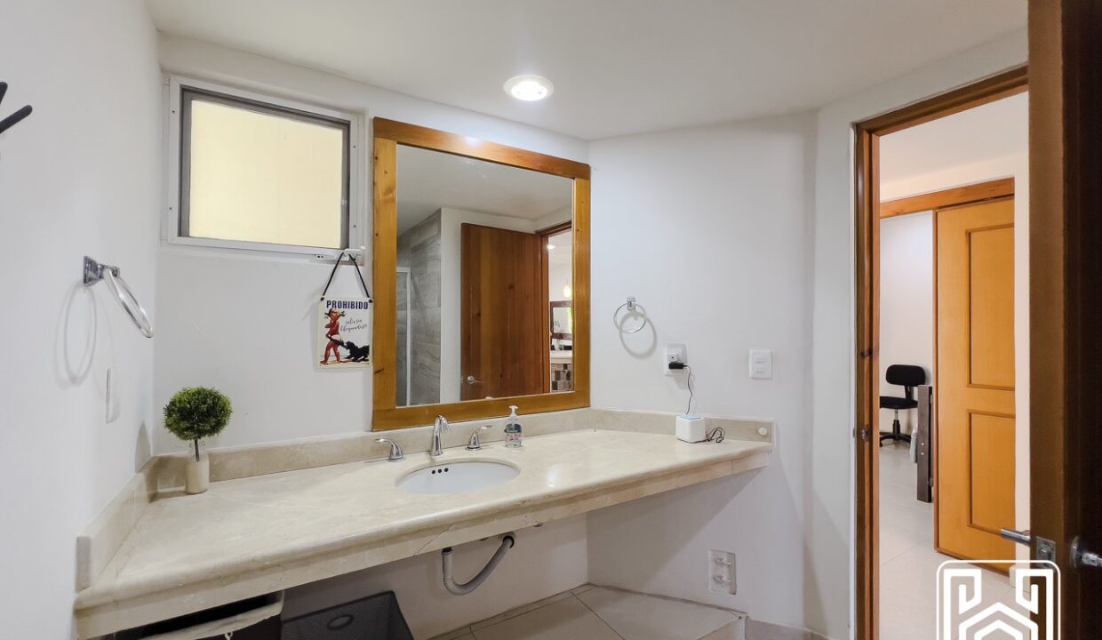 CONDO NAUTILIUS33