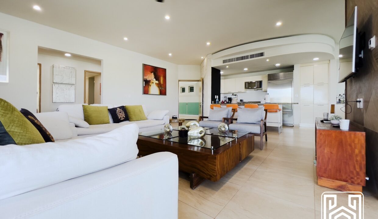 10GRAND PENINSULA (DOC)85