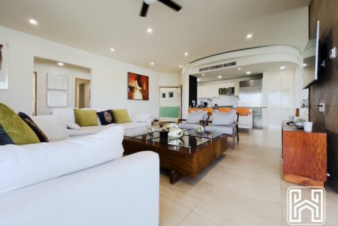 10GRAND PENINSULA (DOC)85