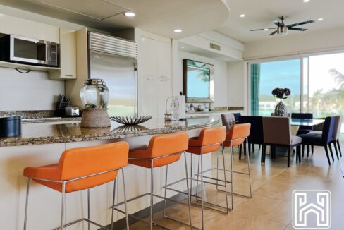 11GRAND PENINSULA (DOC)93