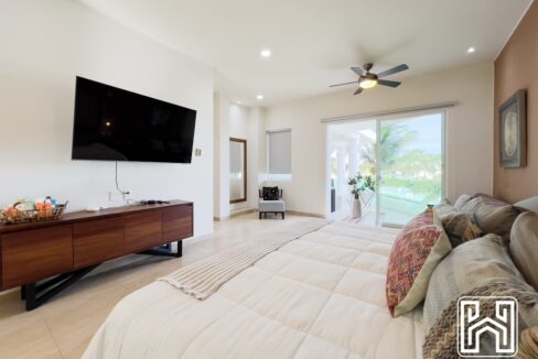 36GRAND PENINSULA (DOC)46