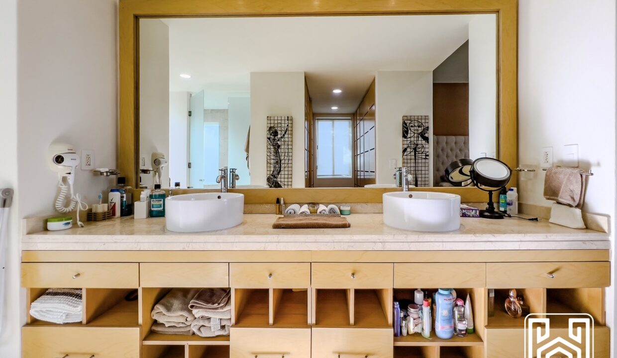 40GRAND PENINSULA (DOC)55