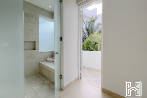 41GRAND PENINSULA (DOC)56