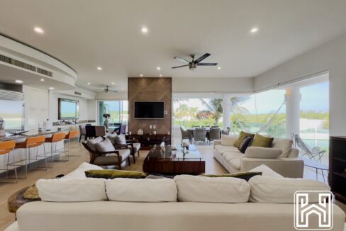 7GRAND PENINSULA (DOC)81