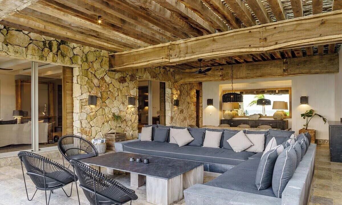 CASA CALETA24