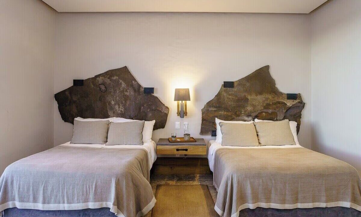 CASA CALETA38