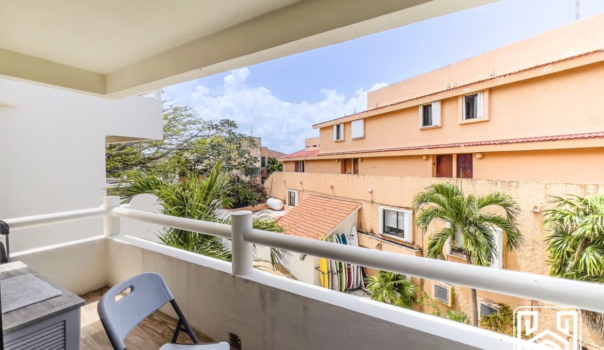 CONDO CHAC AL HAL M18