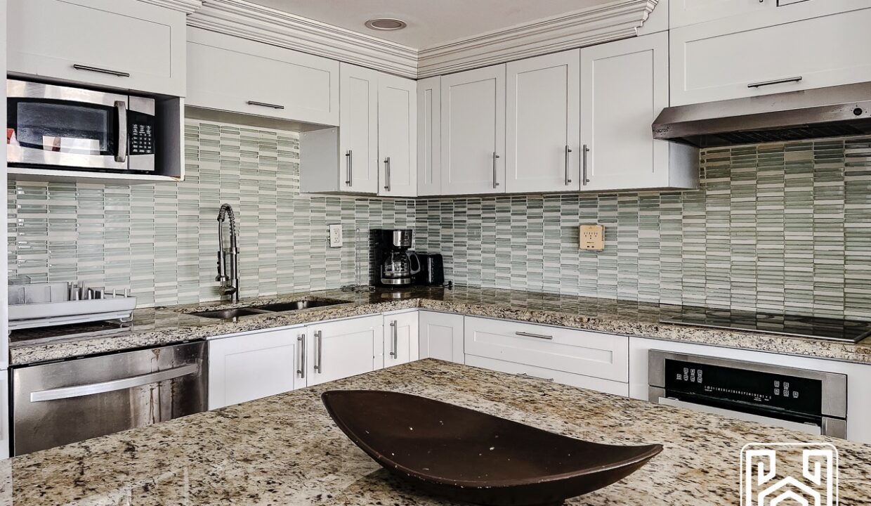 CONDO CHAC AL HAL M38