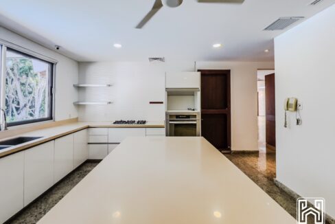 10CASA YALKU 4LOTS100