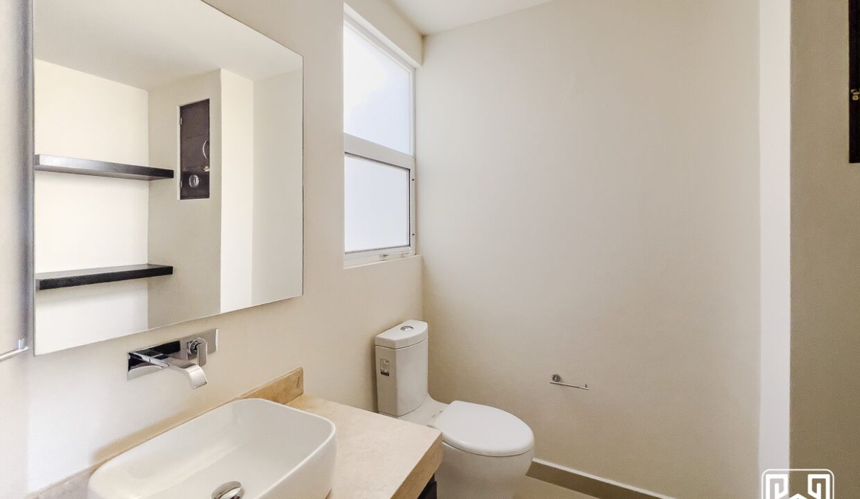 12CONDO 40 BLV10