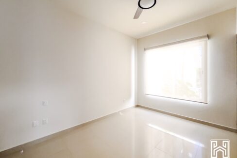 13CONDO 40 BLV13