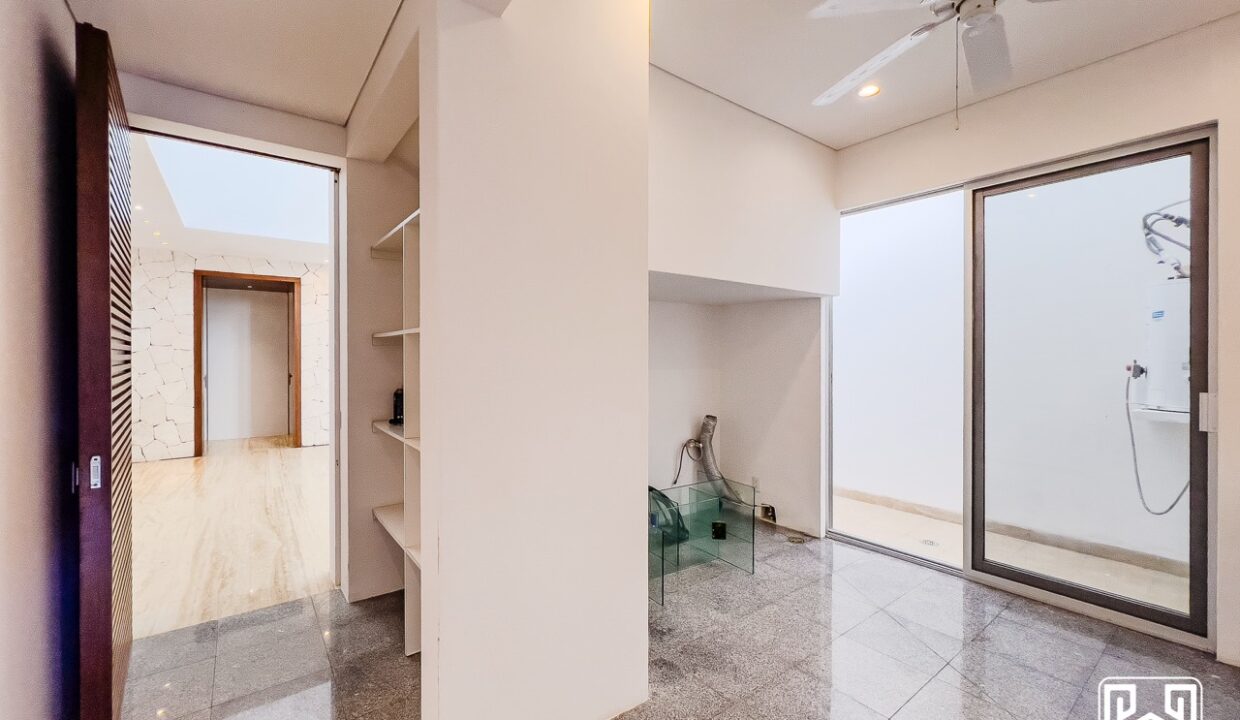 14CASA YALKU 4LOTS77