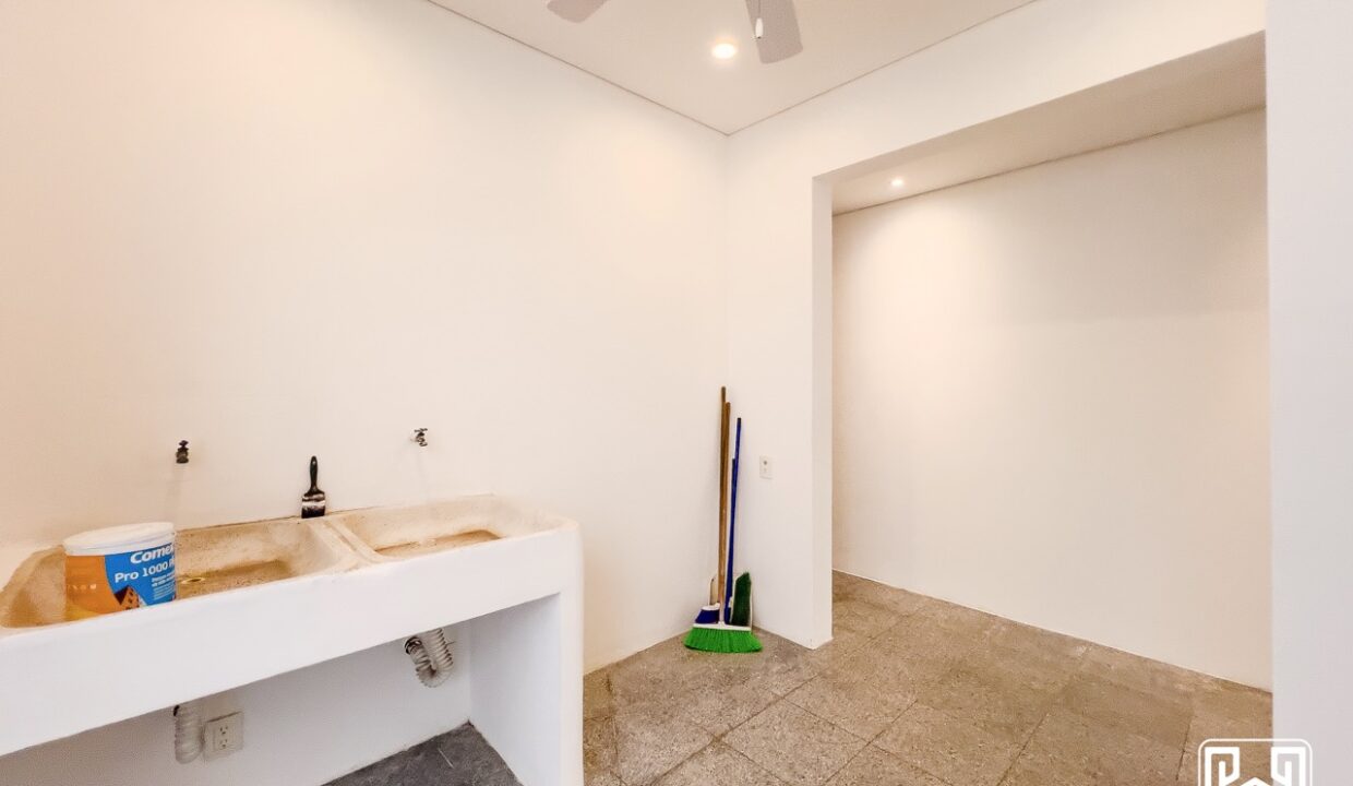 15CASA YALKU 4LOTS76