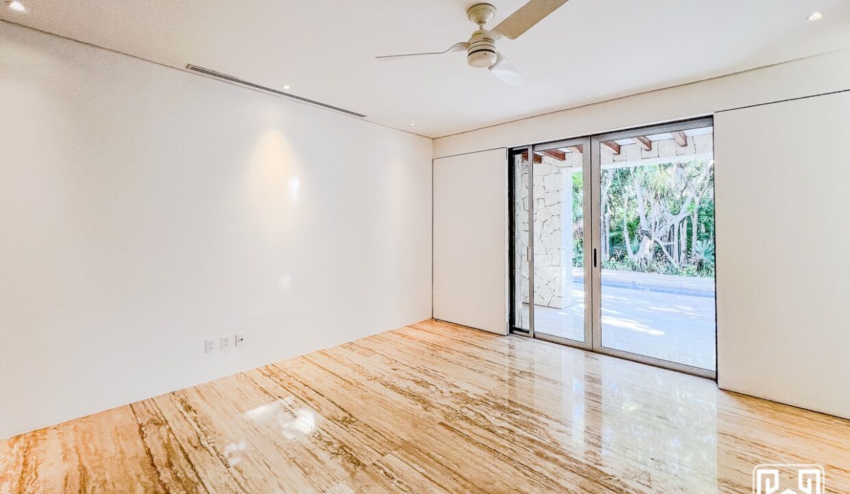 22CASA YALKU 4LOTS67