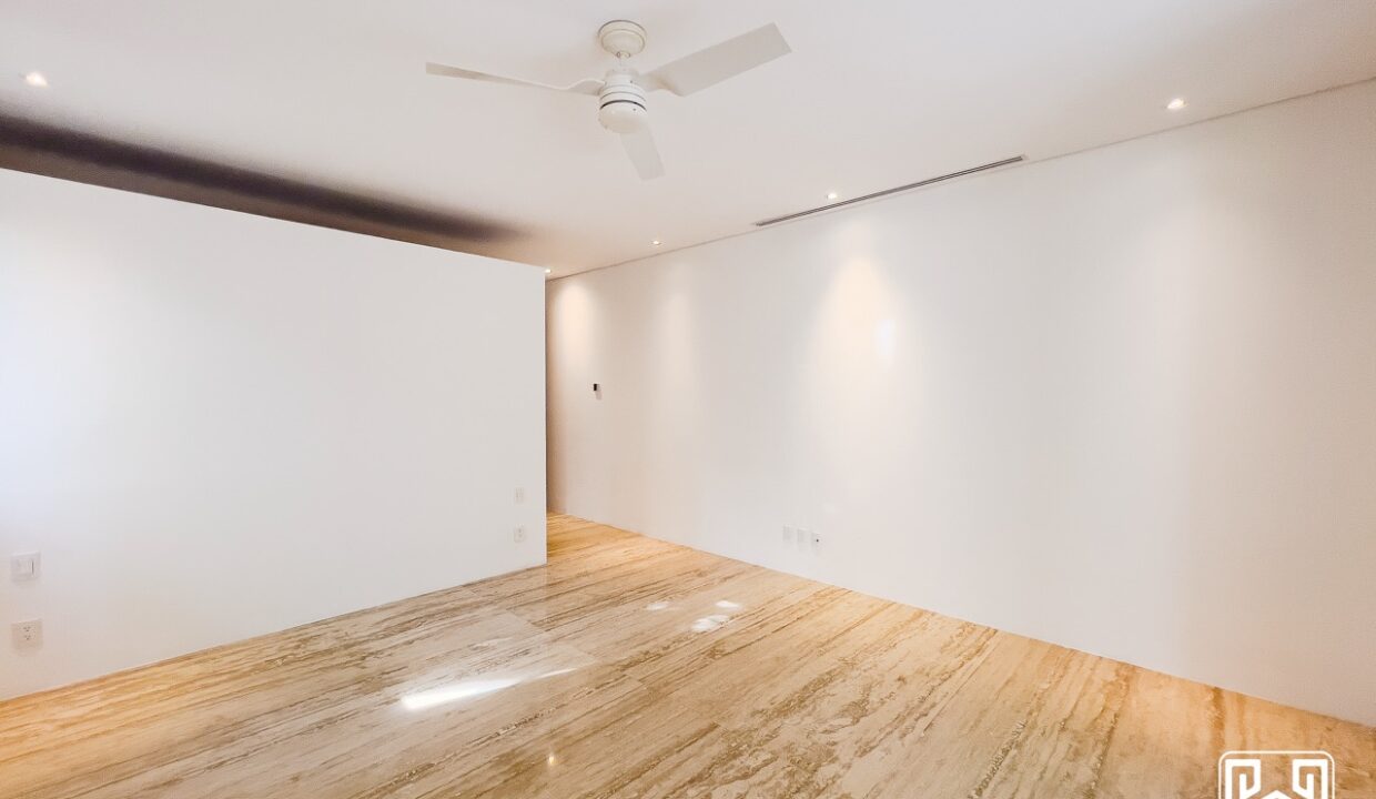 23CASA YALKU 4LOTS66