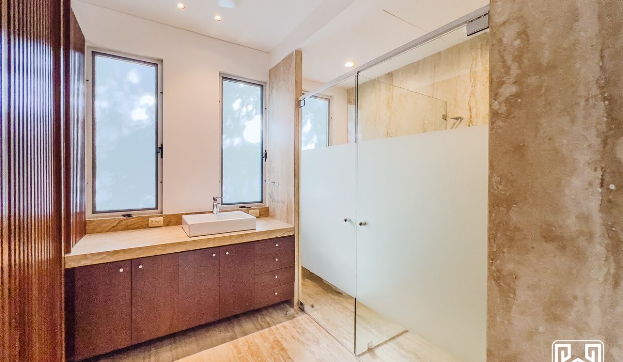 24CASA YALKU 4LOTS70